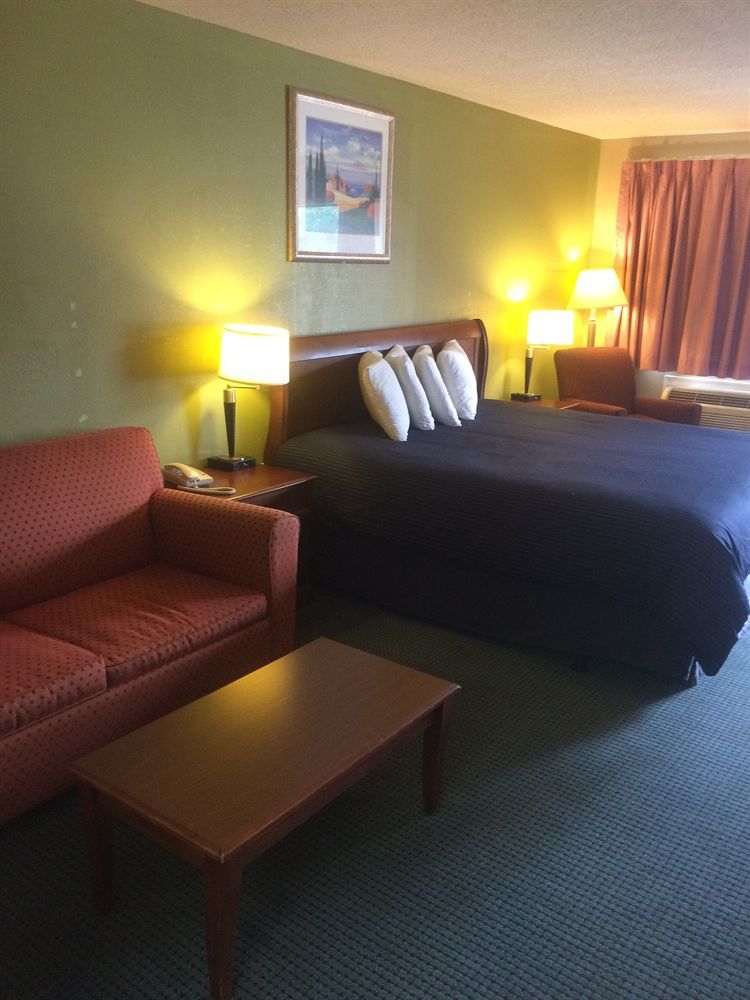 Hotel Express Anniston/Oxford Extérieur photo